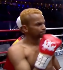 Amnat Ruenroeng Boxing Career  DVDs